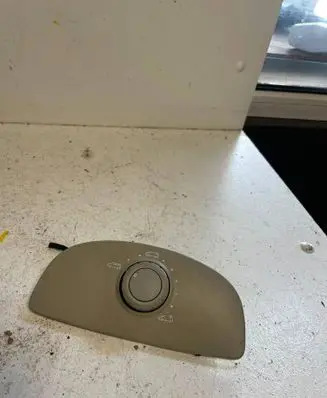 Renault Espace IV Sunroof switch 8200462499