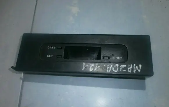 Mazda 121 Screen/display/small screen