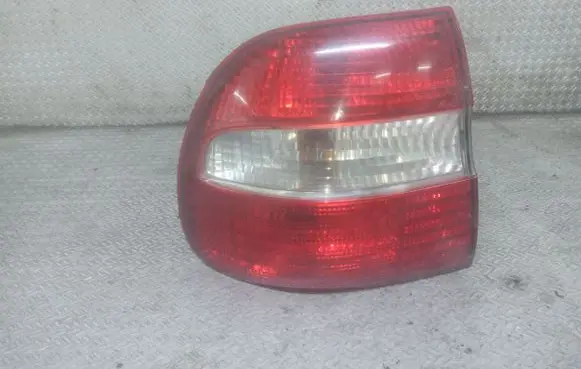 Volvo S40, V40 Rear/tail lights