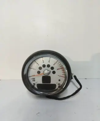 Mini Cooper Countryman R60 Speedometer (instrument cluster) 9243875 RG27030410