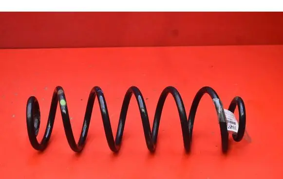 Toyota C-HR I Rear coil spring 
