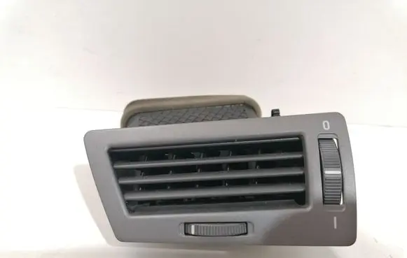 BMW 7 E65 E66 Dashboard side air vent grill/cover trim 64228223333