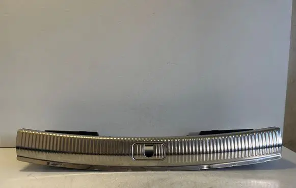 Audi A5 Trunk/boot sill cover protection 8W8864483C