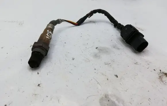 BMW 5 E60 E61 Lambda probe sensor 1928404662
