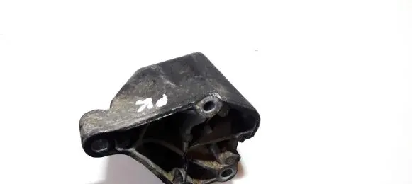 Chrysler 300 - 300C Engine mounting bracket 04578181aa 50588