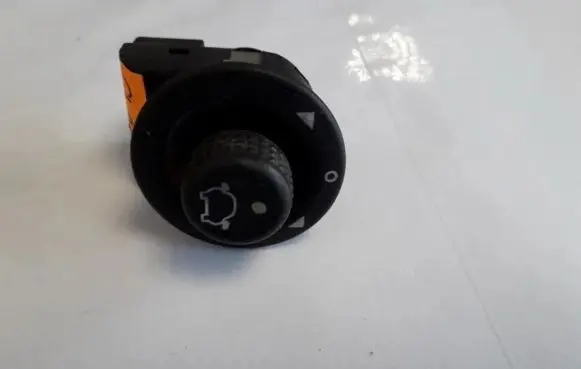 Ford Mondeo MK II Wing mirror switch 93bg17b676ba