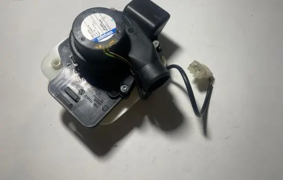 BMW 3 E90 E91 Engine control unit/module fan 12907534932