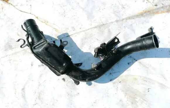 Toyota Avensis T250 Intercooler hose/pipe