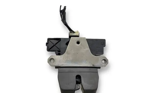 Ford Focus Tailgate/trunk/boot lock/catch/latch 3M51R442A66