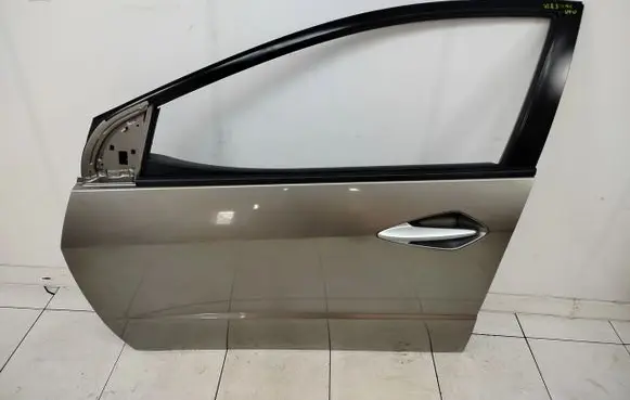 Honda Civic Front door