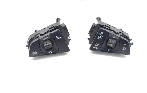 Opel Insignia A Steering wheel buttons/switches 13352971 13268686