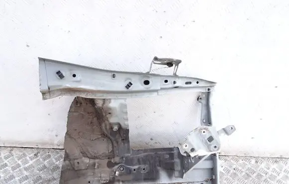 Front quarter panel