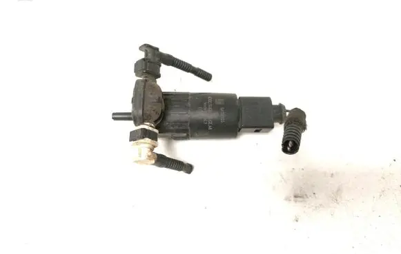 Opel Astra K Windscreen/windshield washer pump 84139203