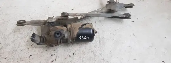 Toyota Aygo AB10 Front wiper linkage and motor 53565002