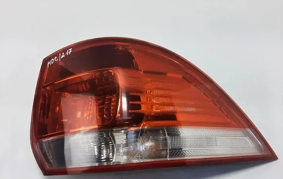 Volkswagen Golf V Rear/tail lights 
