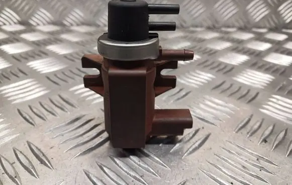 Mazda 3 I Turbo solenoid valve 9652570180