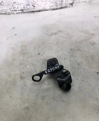 Nissan Juke II F16 Other engine bay part 165889886r
