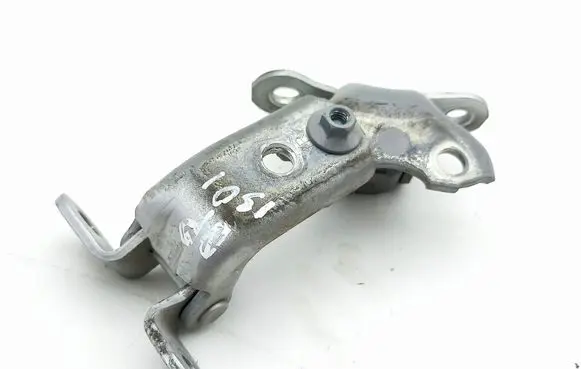 Toyota Prius (XW50) Front door hinge set A046