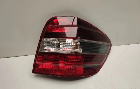Mercedes-Benz ML W163 Rear/tail lights A1648204064