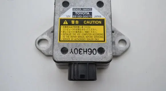 Skoda Octavia Mk2 (1Z) Acceleration sensor 8918330070