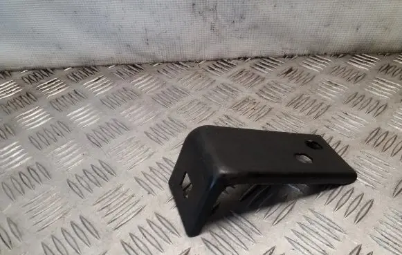 Radiator support slam panel bracket