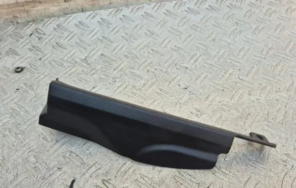 Nissan Qashqai+2 Fender end trim 66898BR00A
