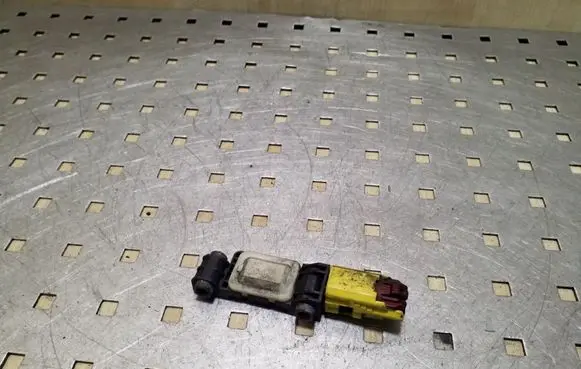 Audi A3 S3 8P Airbag deployment crash/impact sensor 8E0959651A