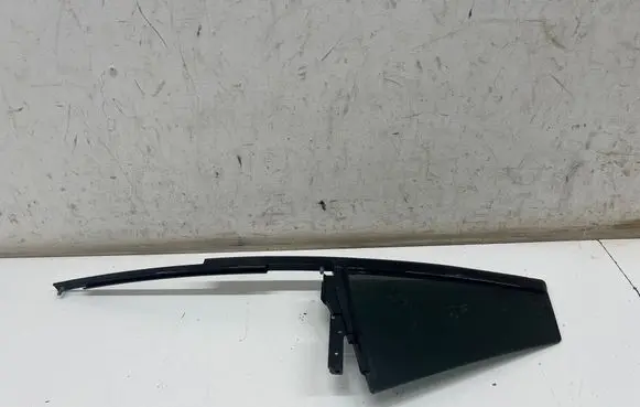 Mercedes-Benz EQE v295 Rear vent window glass A2957309300