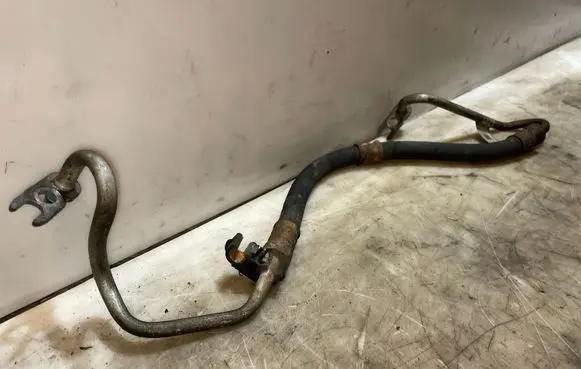 Opel Zafira B Power steering hose/pipe/line 13122700