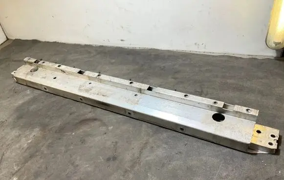 Land Rover Evoque II Front bumper support beam K8D28A297AD