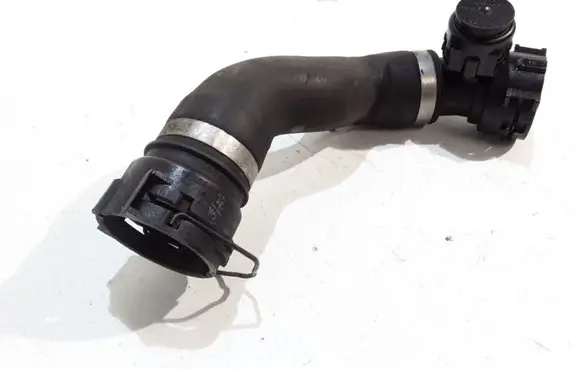 BMW 5 F10 F11 Engine coolant pipe/hose