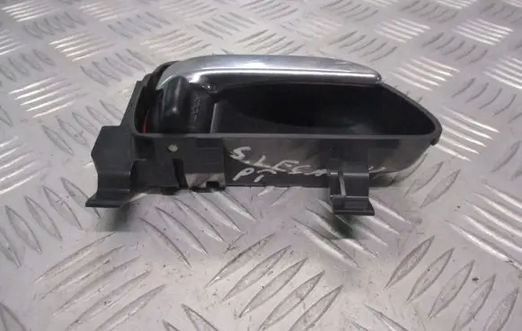 Subaru Legacy Rear door handle trim 