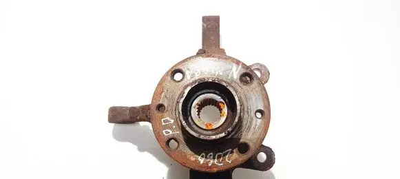 Nissan Micra Front wheel hub