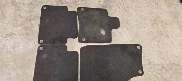 Audi Q7 4L Car floor mat set 4L1863691