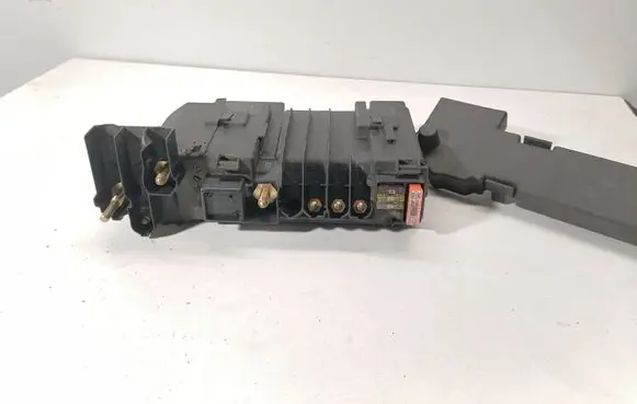 Mercedes-Benz S W221 Fuse box set A2215400850