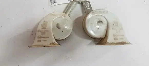 Mazda 6 Horn signal 004095 KUG70A KUH70A