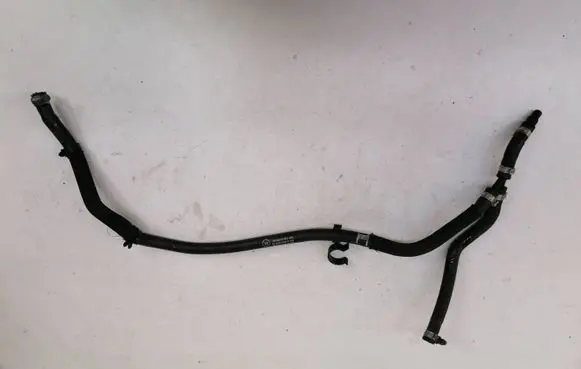 Mercedes-Benz E W211 Engine coolant pipe/hose A2115011225