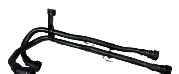 Engine coolant pipe/hose