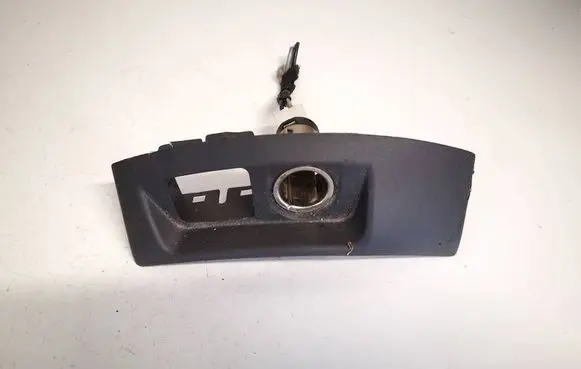 Volvo V50 Cigarette lighter 8686026