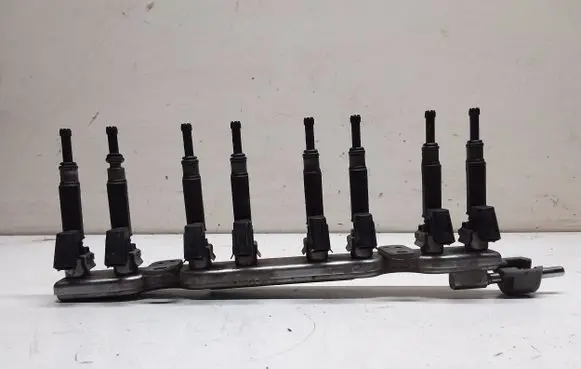 Nissan Juke I F15 Fuel injectors set 1120515