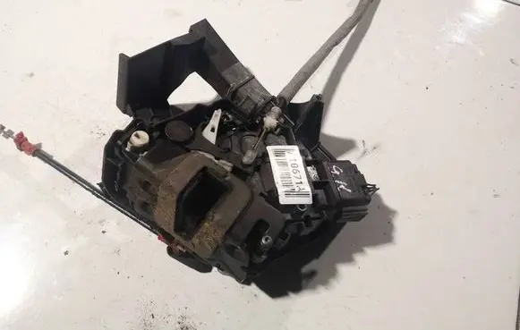 Ford Mondeo Mk III Rear door lock 