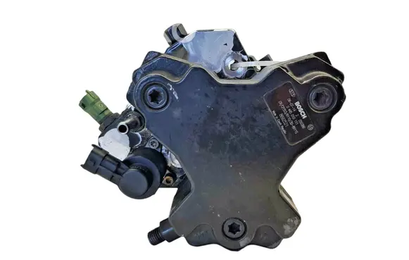 Volvo XC70 Fuel injection high pressure pump 0445010111 nr2142