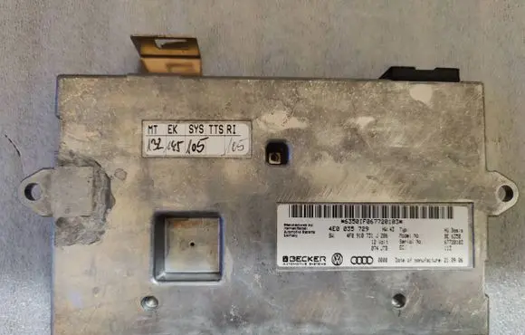 Audi A6 S6 C6 4F MMI control unit 4F0910731J 4E0035729