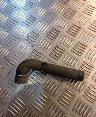 Mercedes-Benz C W203 Engine coolant pipe/hose 558001100