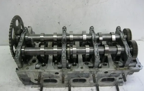 Audi A5 8T 8F Engine head 0594AP