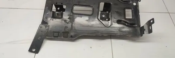 Peugeot 308 Battery tray 967501928001