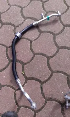 Renault Captur Air conditioning (A/C) pipe/hose