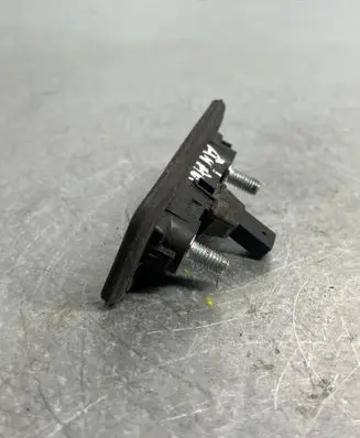 Skoda Octavia Mk2 (1Z) Tailgate trunk handle 