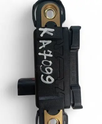 BMW 3 E90 E91 Acceleration sensor 6762769