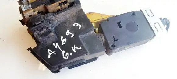 Mitsubishi Space Star Rear door lock 01704